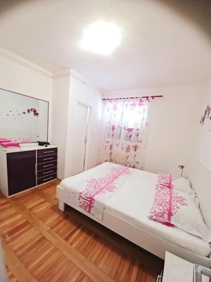Eva Apartment