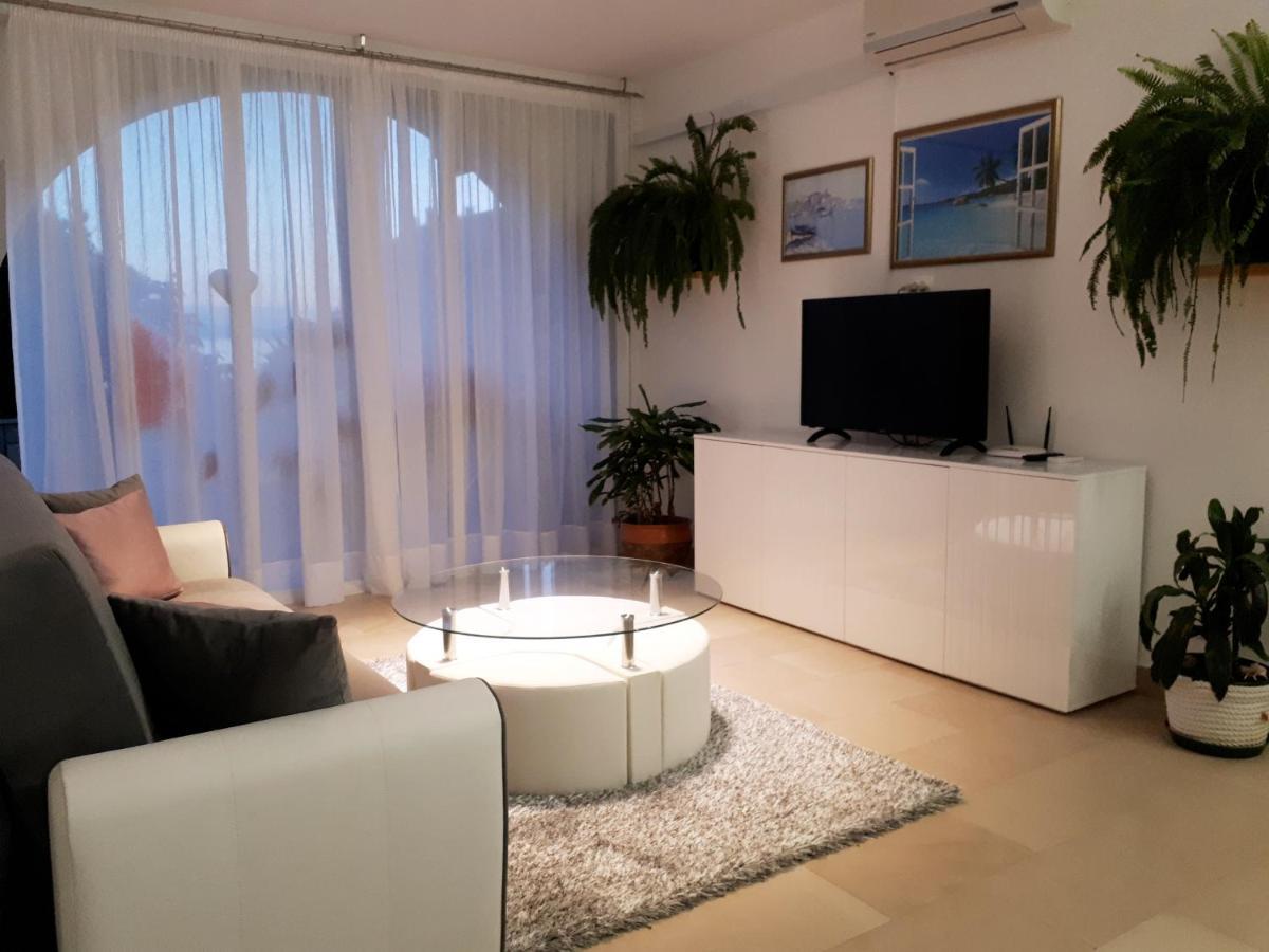 Apartment Eva